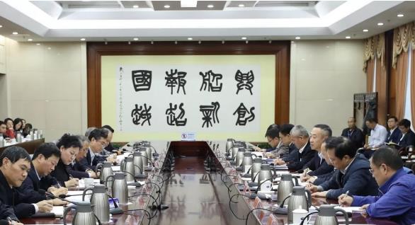 集團(tuán)公司召開第一批“不忘初心、牢記使命”主題教育整治整改“回頭看”暨第二批工作推進(jìn)會(huì)